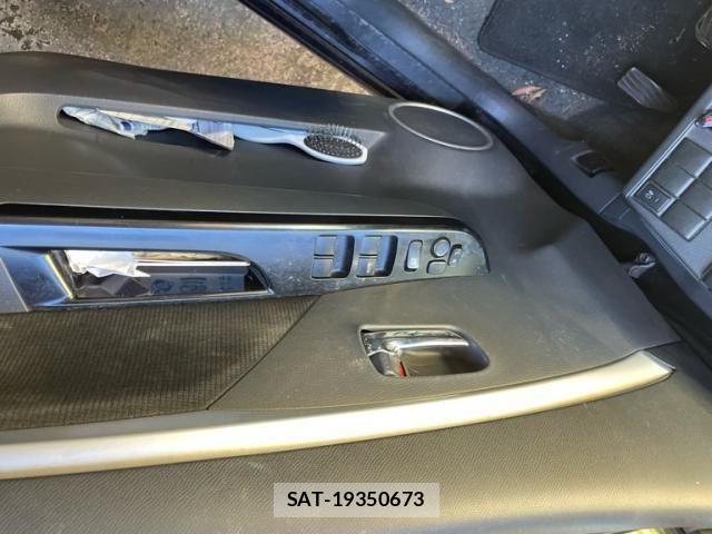 Suzuki WAGON R 2009-04 7621460-14