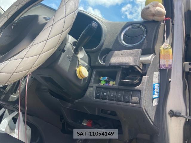 Suzuki WAGON R 2015-03 7621459-15