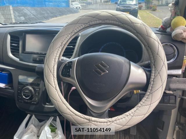 Suzuki WAGON R 2015-03 7621459-16
