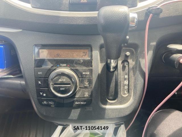 Suzuki WAGON R 2015-03 7621459-17