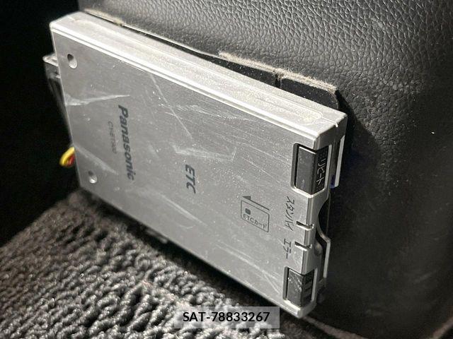 Suzuki WAGON R 2017-11 7621454-7