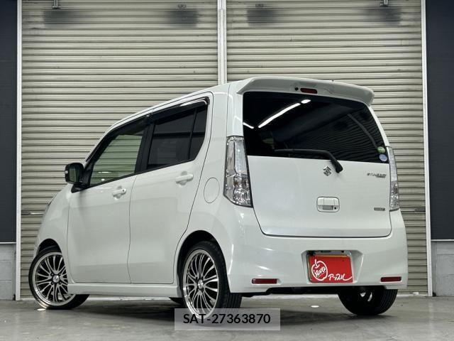 Suzuki WAGON R 2014-03 7880609-3