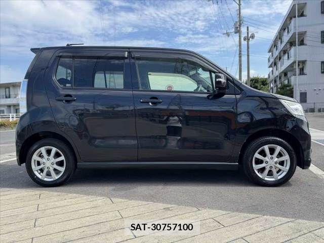 Suzuki WAGON R 2014-05 7903661-11