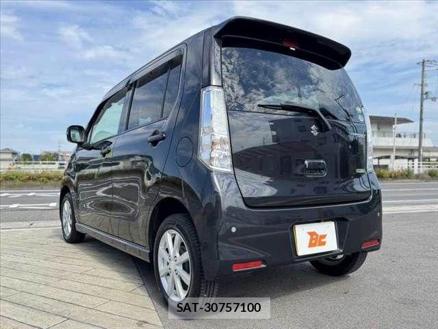 Suzuki WAGON R 2014-05 7903661-12