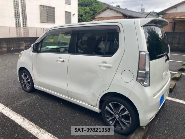 Suzuki WAGON R 2013-05 7903664-5