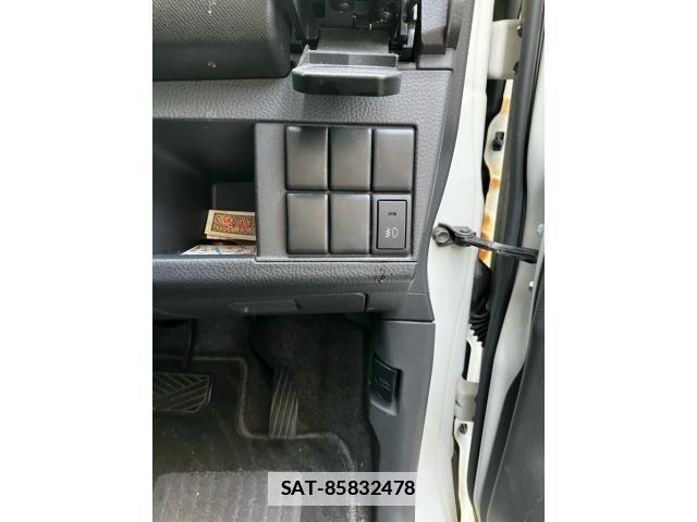 Suzuki WAGON R 2010-03 7964465-13