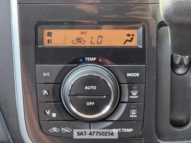 Suzuki WAGON R 2012-05 7964462-23
