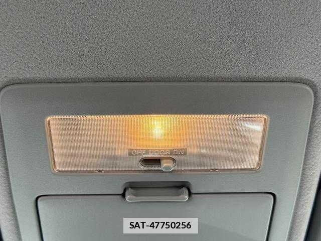 Suzuki WAGON R 2012-05 7964462-28