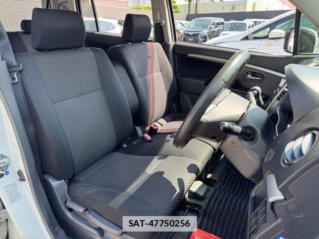 Suzuki WAGON R 2012-05 7964462-8