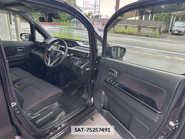 Suzuki WAGON R 2017-04 7964454-28