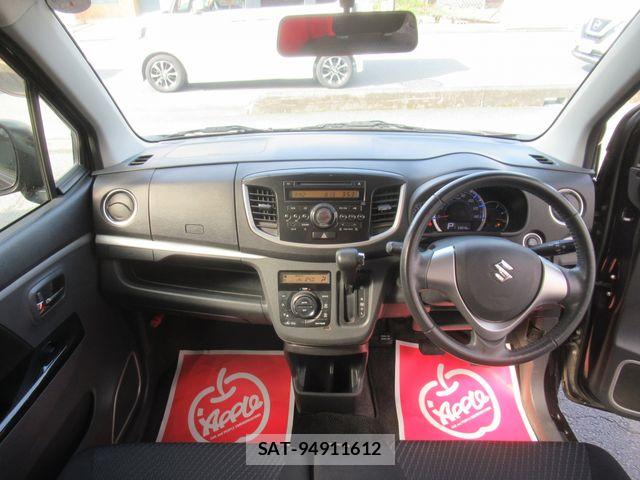 Suzuki WAGON R 2013-05 7964463-1