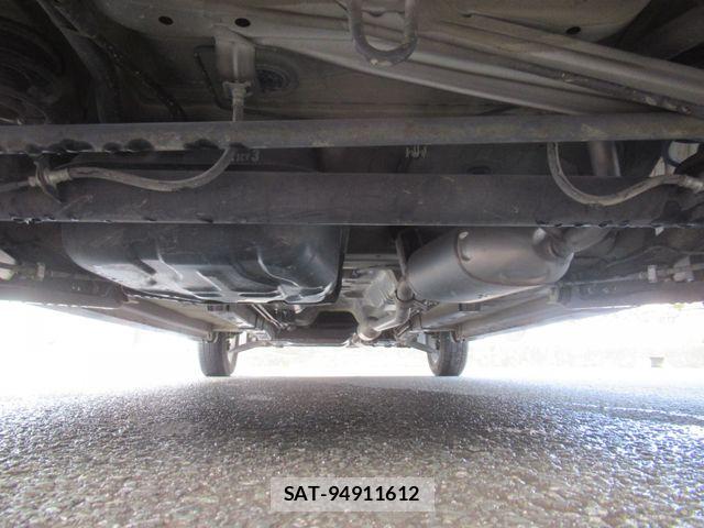 Suzuki WAGON R 2013-05 7964463-28