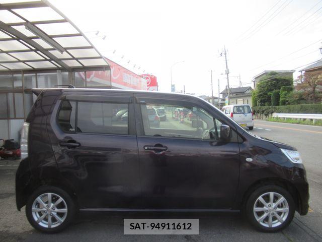 Suzuki WAGON R 2013-05 7964463-4