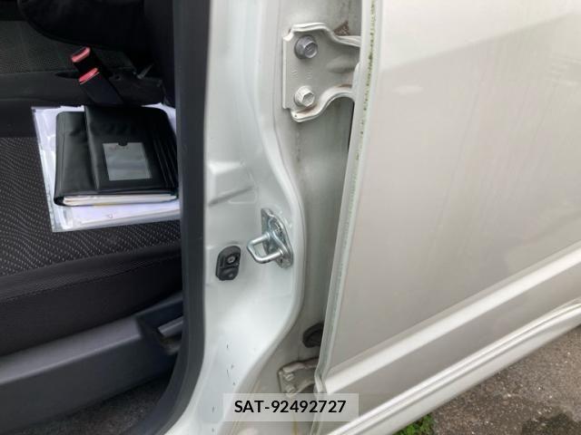 Suzuki WAGON R 2007-09 7964467-25