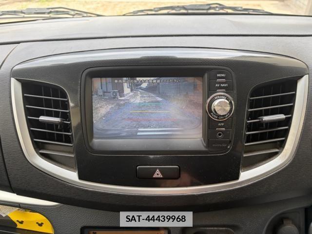 Suzuki WAGON R 2014-12 7981614-17