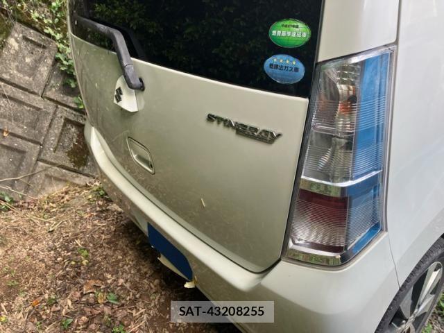 Suzuki WAGON R 2012-04 7981623-7
