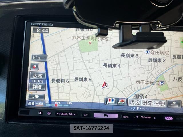 Suzuki WAGON R 2014-02 7981622-24