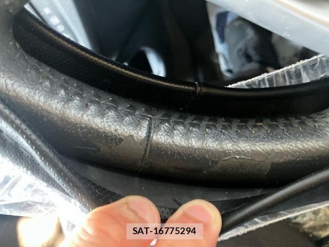 Suzuki WAGON R 2014-02 7981622-26