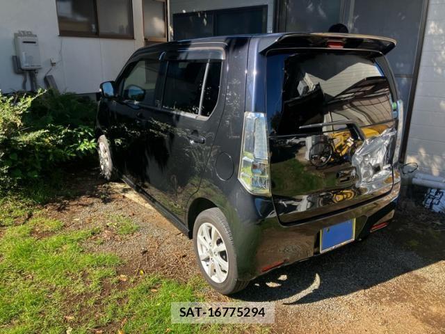 Suzuki WAGON R 2014-02 7981622-4