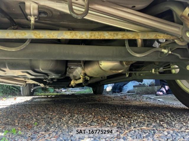 Suzuki WAGON R 2014-02 7981622-6