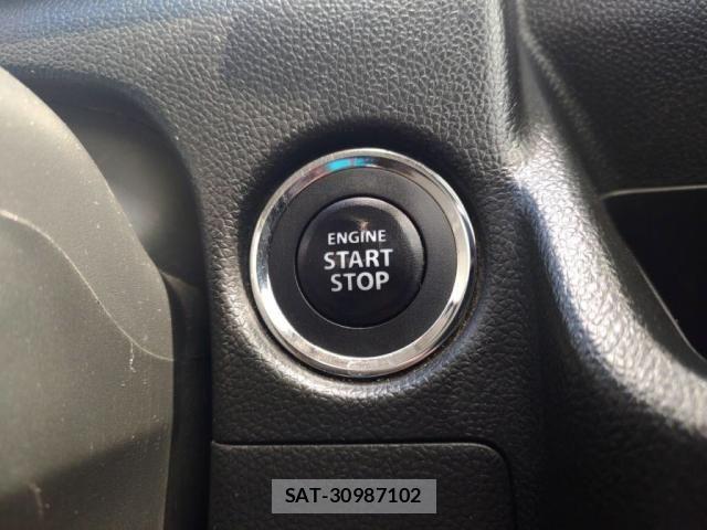 Suzuki WAGON R 2017-06 7981613-12