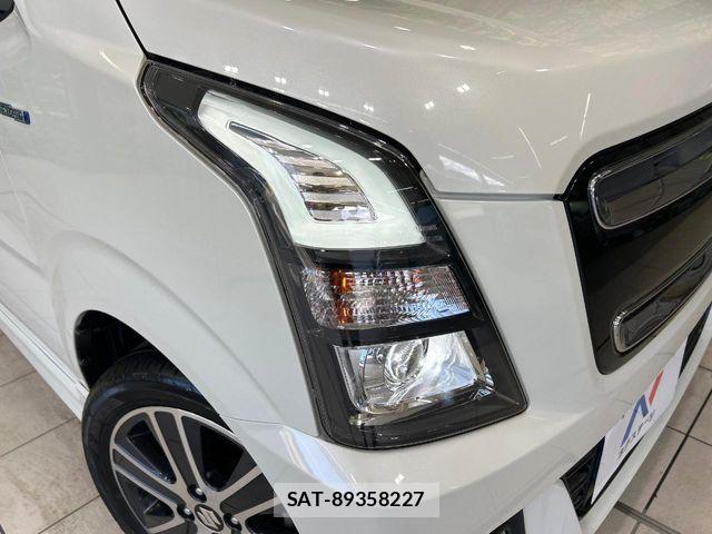 Suzuki WAGON R 2017-03 8039281-12