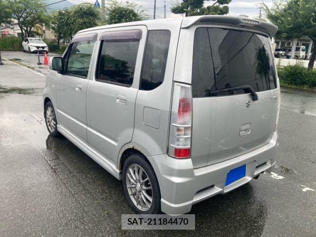 Suzuki WAGON R 2007-06 8039288-6