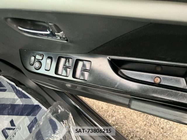 Suzuki WAGON R 2011-07 8039290-19