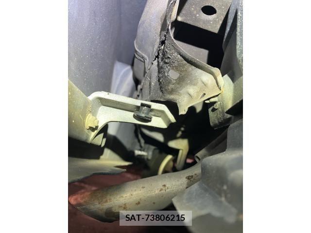 Suzuki WAGON R 2011-07 8039290-24