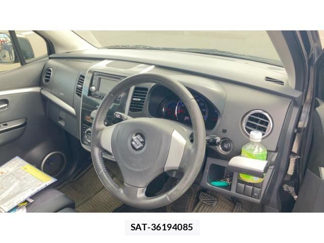 Suzuki WAGON R 2011-12 8076203-15