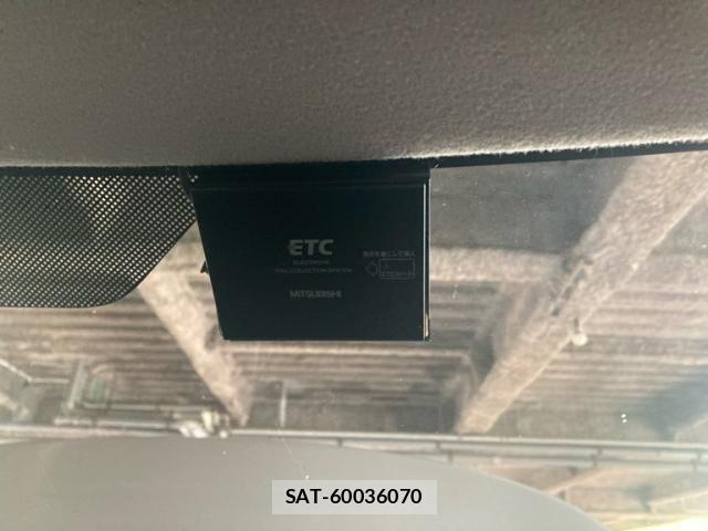 Suzuki WAGON R 2012-07 8076198-14