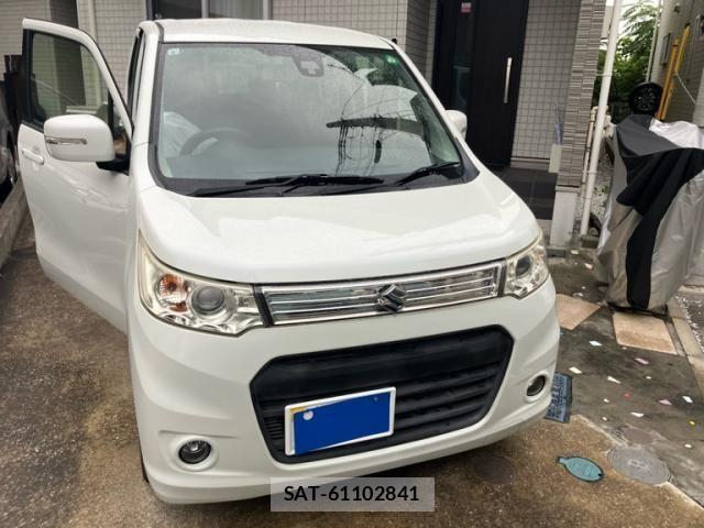 Suzuki WAGON R 2013-08 8076195-0