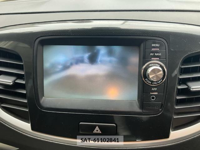 Suzuki WAGON R 2013-08 8076195-13