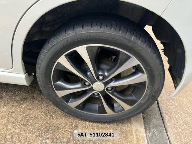Suzuki WAGON R 2013-08 8076195-3
