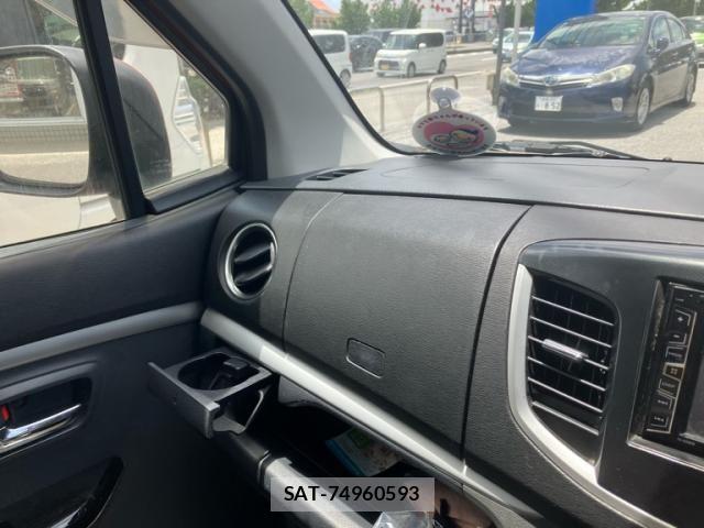 Suzuki WAGON R 2013-07 8102822-12