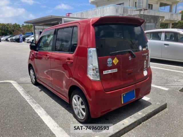 Suzuki WAGON R 2013-07 8102822-4