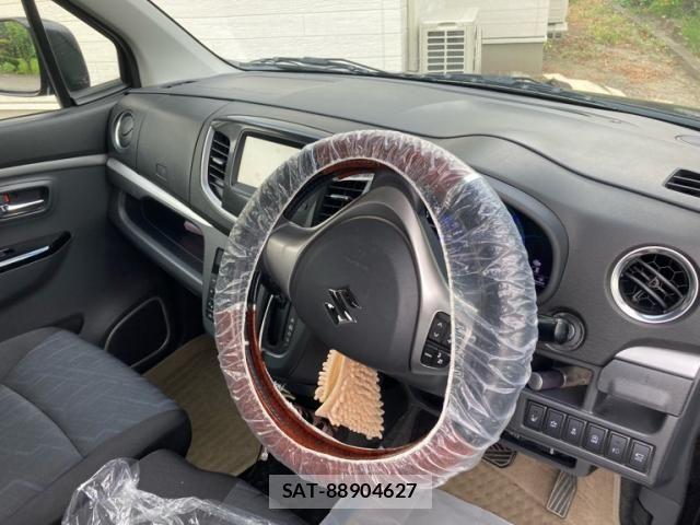 Suzuki WAGON R 2015-08 8102816-10