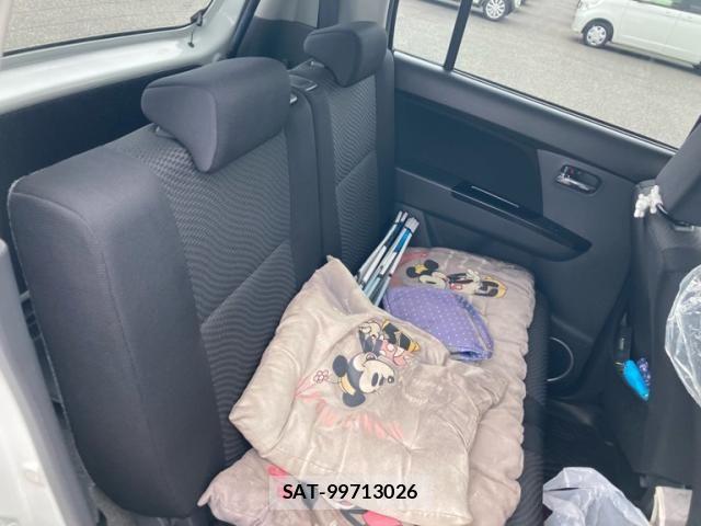 Suzuki WAGON R 2011-11 8102819-9