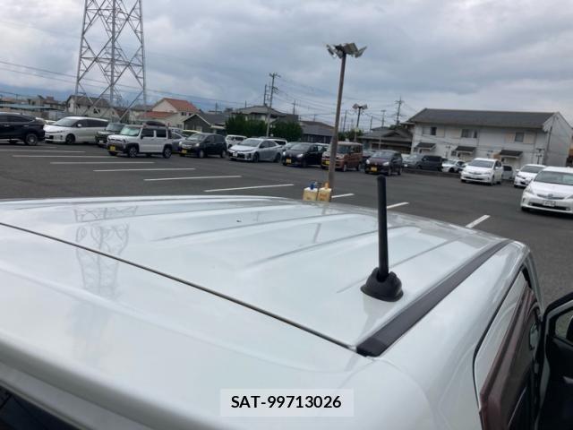 Suzuki WAGON R 2011-11 8102819-10
