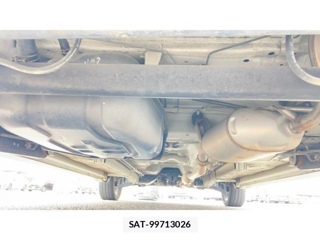 Suzuki WAGON R 2011-11 8102819-19