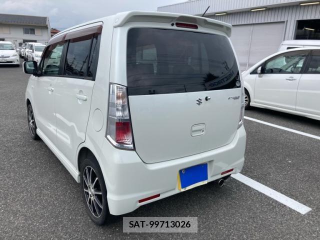 Suzuki WAGON R 2011-11 8102819-2