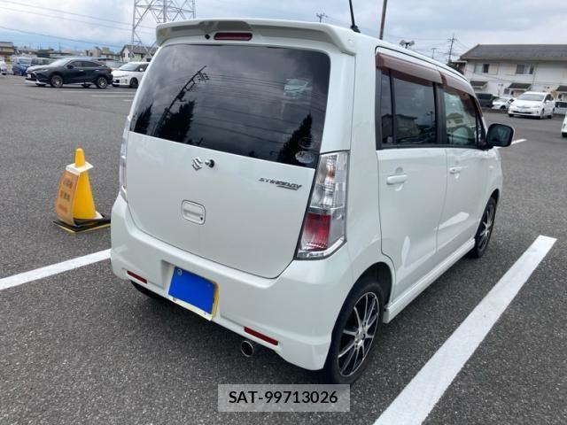 Suzuki WAGON R 2011-11 8102819-3