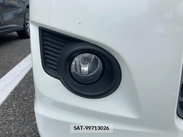 Suzuki WAGON R 2011-11 8102819-6