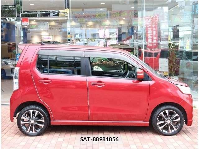 Suzuki WAGON R 2013-06 8102813-3
