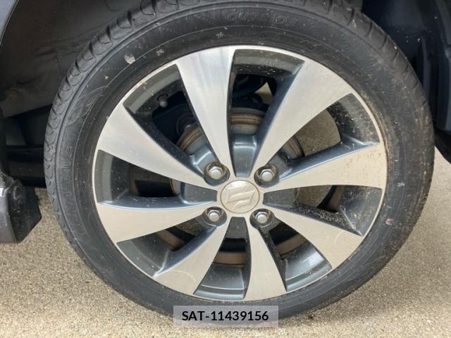 Suzuki WAGON R 2011-07 8102836-5