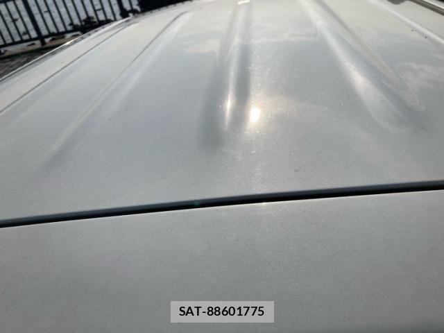 Suzuki WAGON R 2009-07 8102839-18