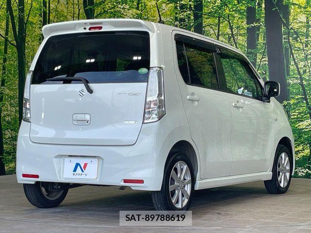 Suzuki WAGON R 2013-07 8102812-16
