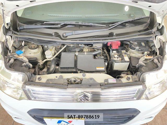 Suzuki WAGON R 2013-07 8102812-17