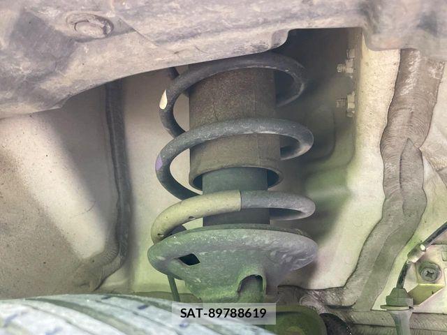 Suzuki WAGON R 2013-07 8102812-19