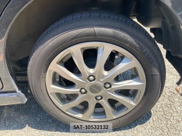 Suzuki WAGON R 2013-04 8102820-8